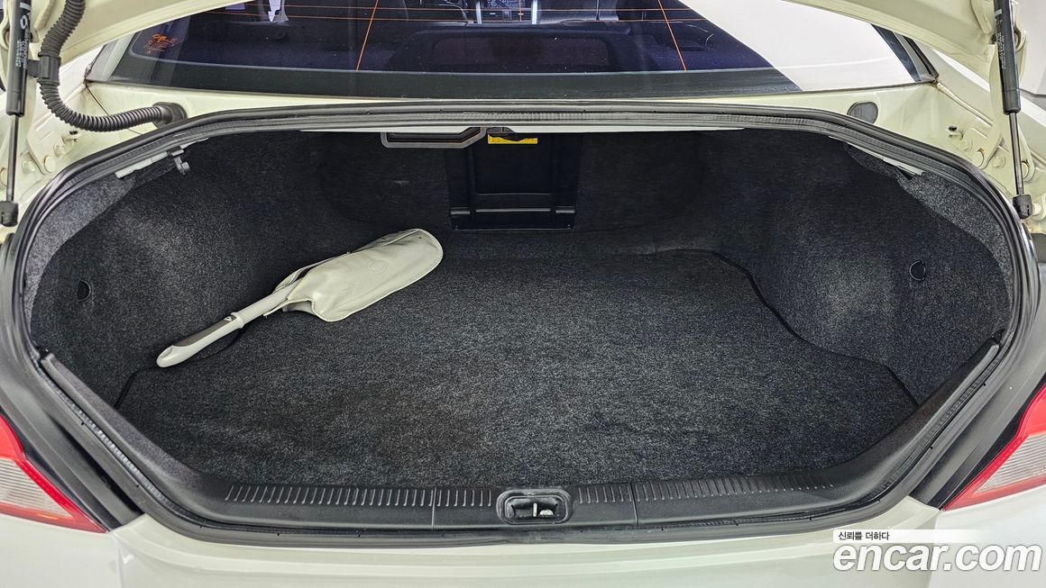 Renault-KoreaSamsung SM7 2007