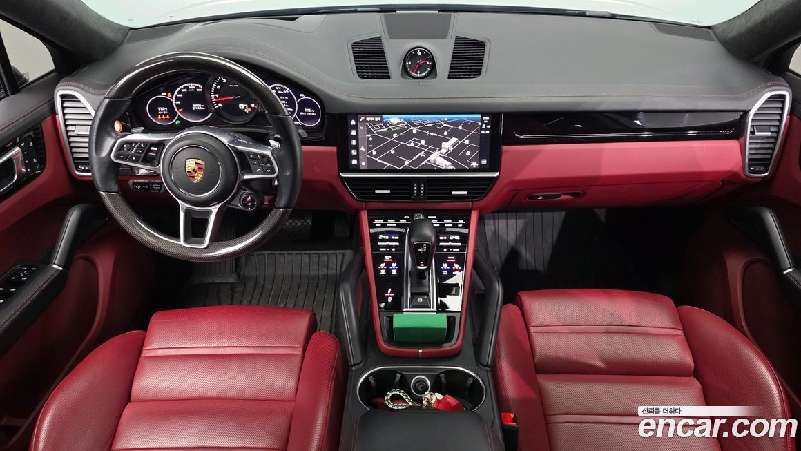 Porsche Cayenne 2023