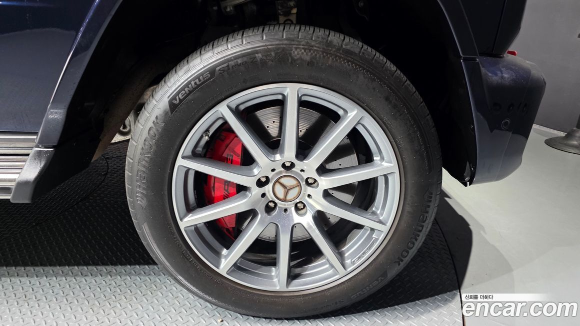 Mercedes-Benz G-Class 2020