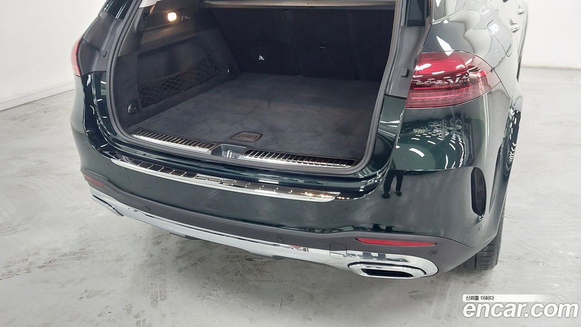 Mercedes-Benz GLE-Class 2025