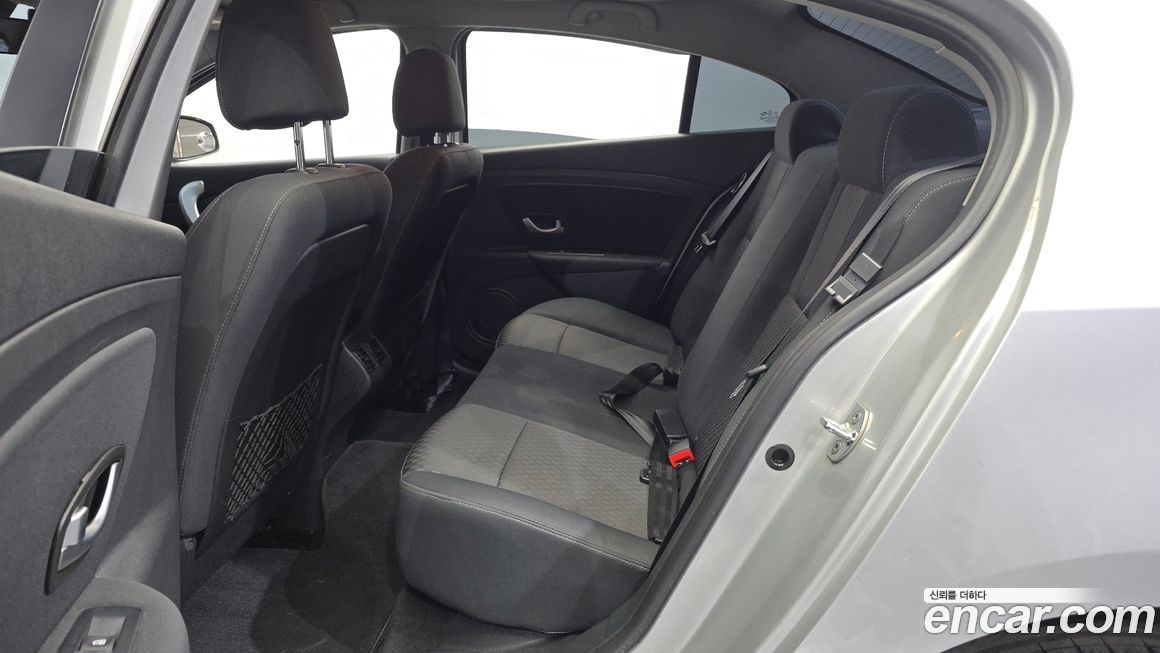 Renault-KoreaSamsung SM3 2010