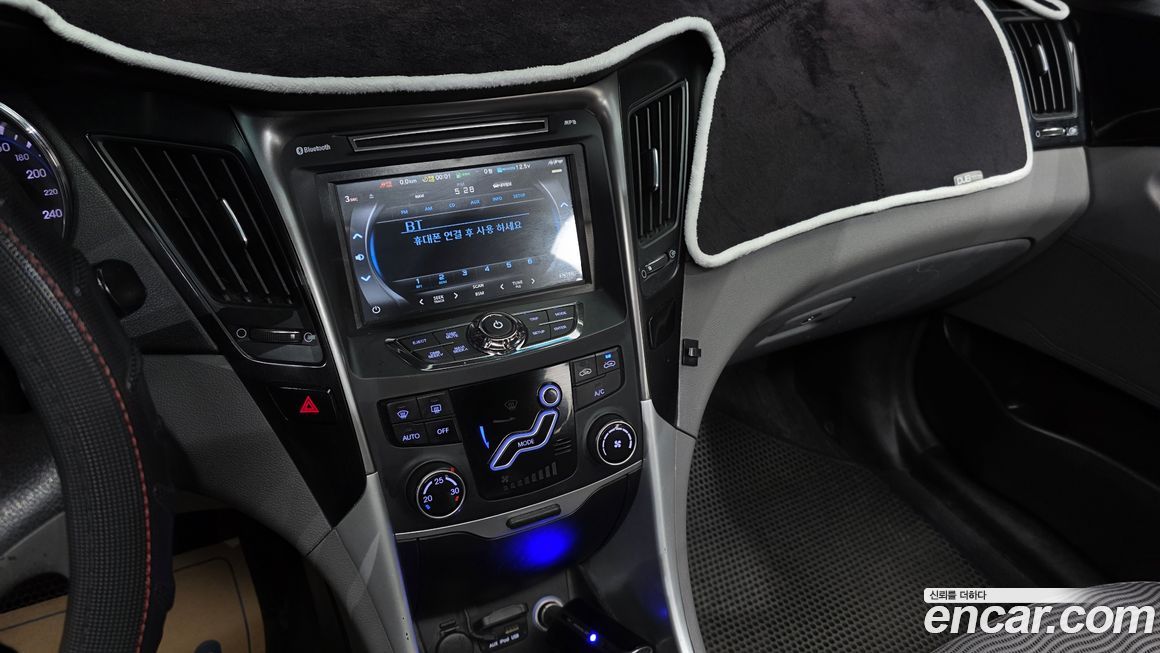 Hyundai Sonata 2010