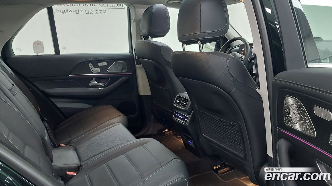 Mercedes-Benz GLE-Class 2025