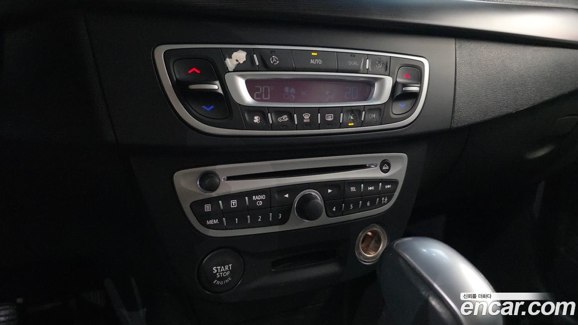 Renault-KoreaSamsung SM3 2010