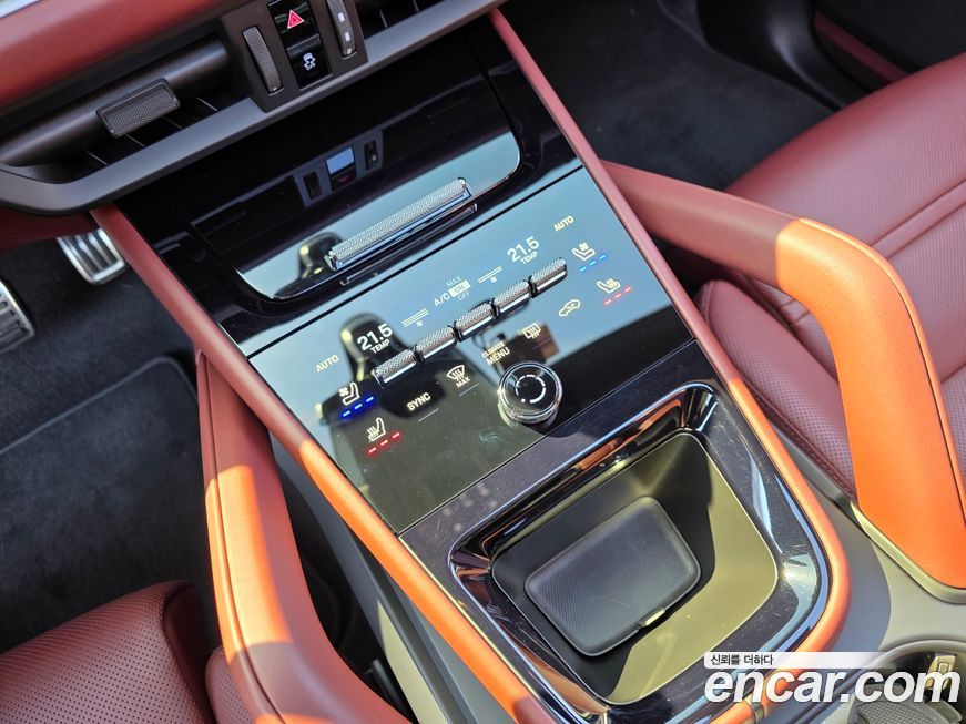 Porsche Cayenne 2025