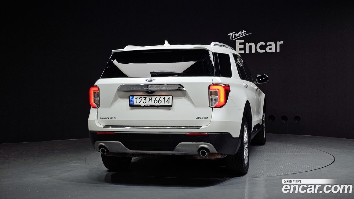 Ford Explorer 2022
