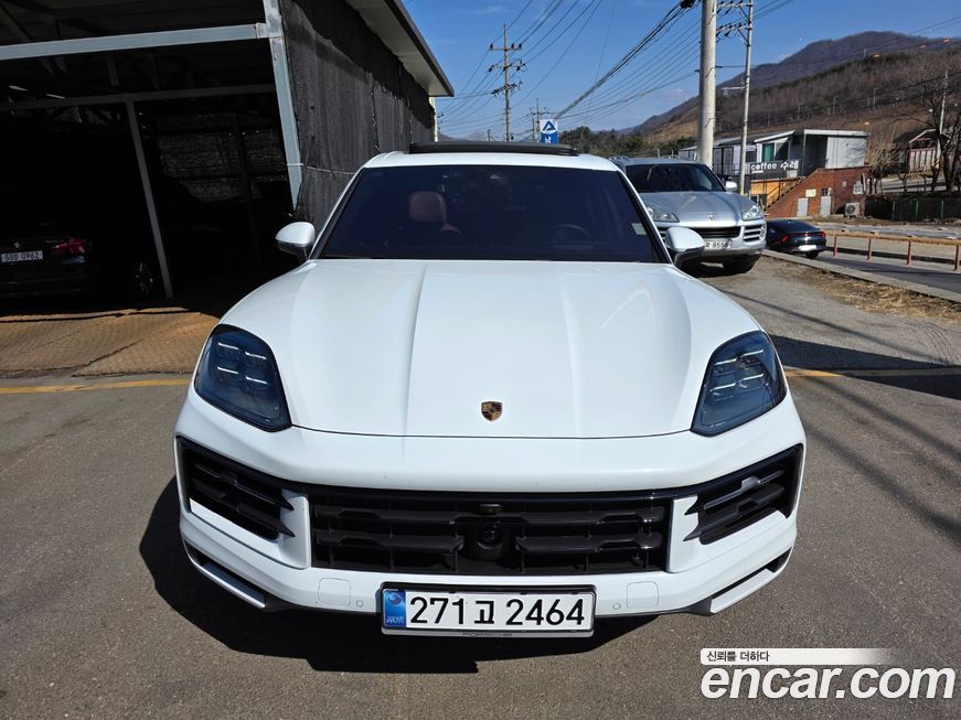 Porsche Cayenne 2025