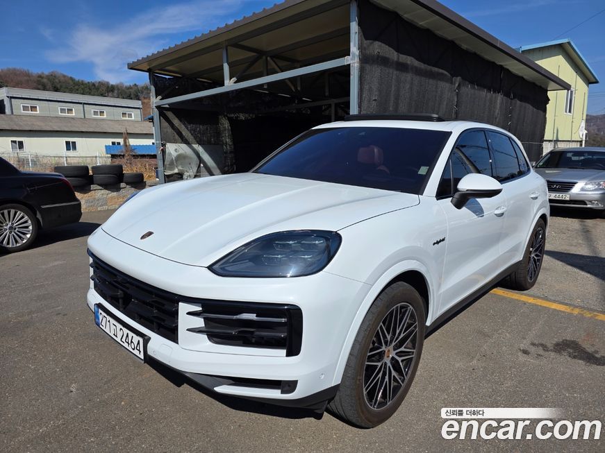 Porsche Cayenne 2025