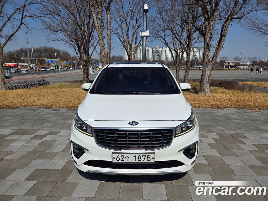 Kia Canival 2019