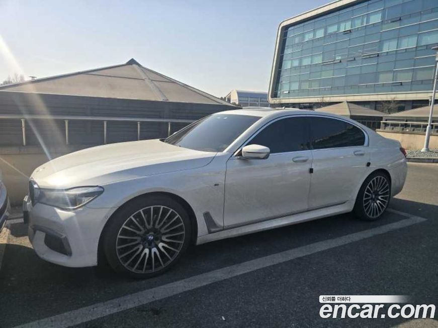 BMW 7-Series 2018