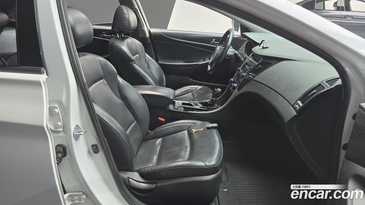 Hyundai Sonata 2013