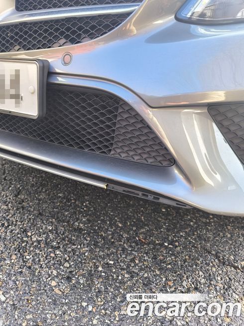 Mercedes-Benz C-Class 2019