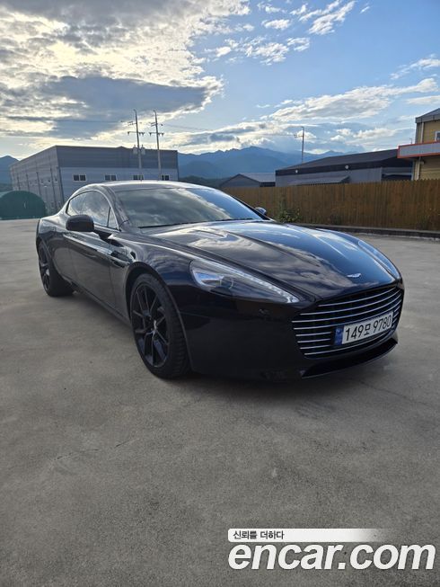 Astonmartin Rapide 2015