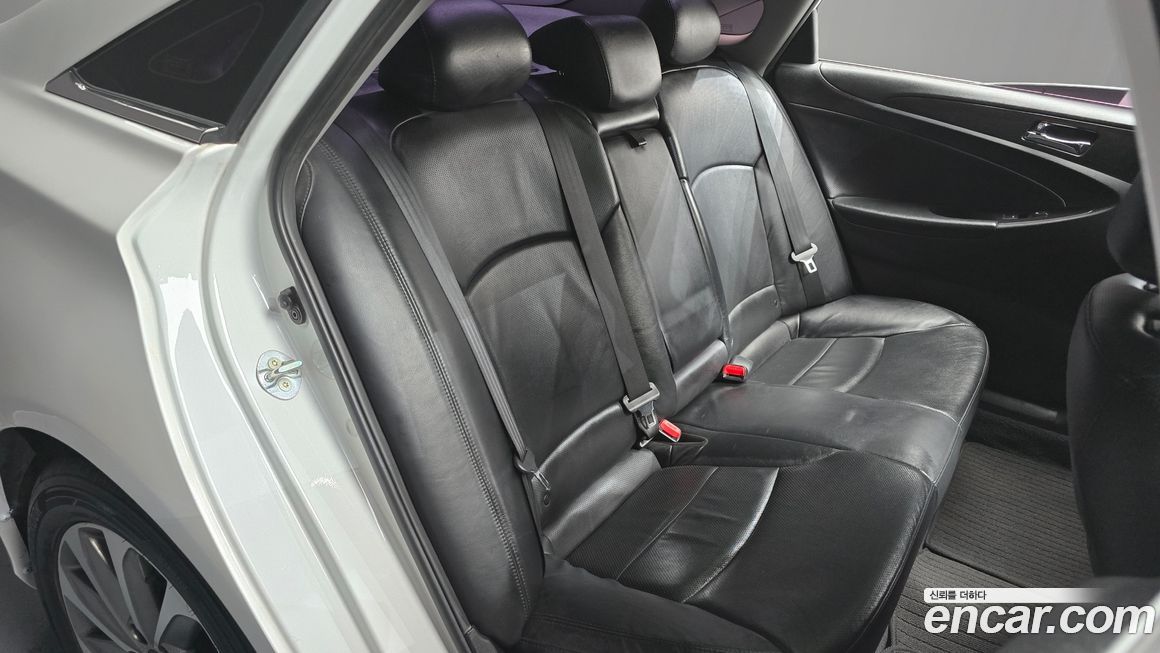 Hyundai Sonata 2013