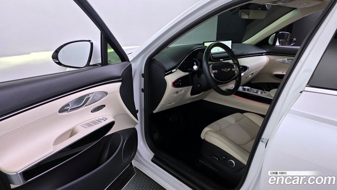 Genesis GV70 2023