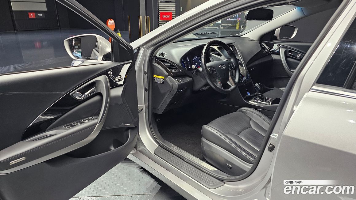 Hyundai Grandeur 2014