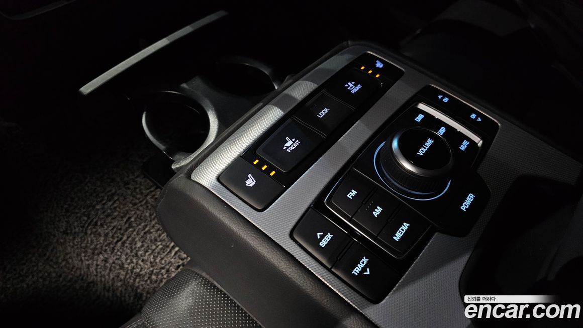Genesis G80 2017