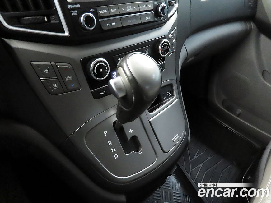 Hyundai Starex 2017
