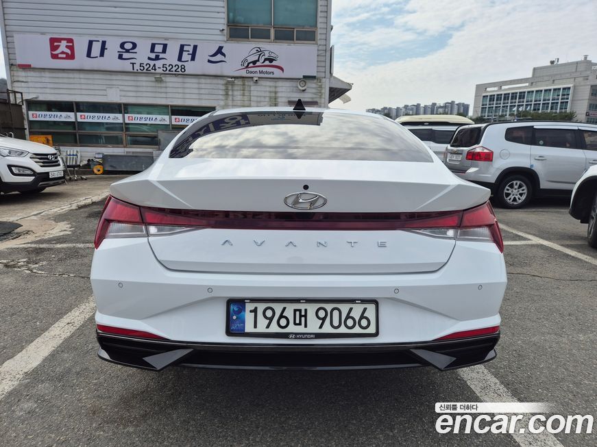 Hyundai AVANTE 2021