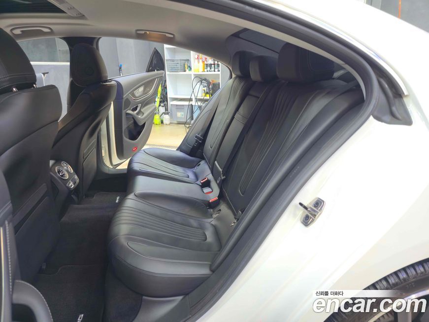 Mercedes-Benz CLS-Class 2019
