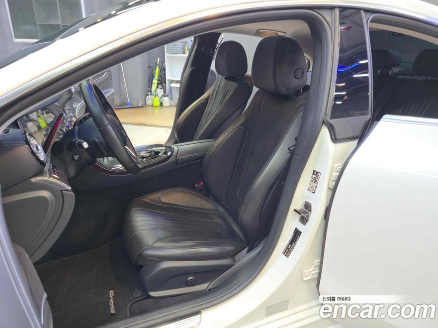 Mercedes-Benz CLS-Class 2019