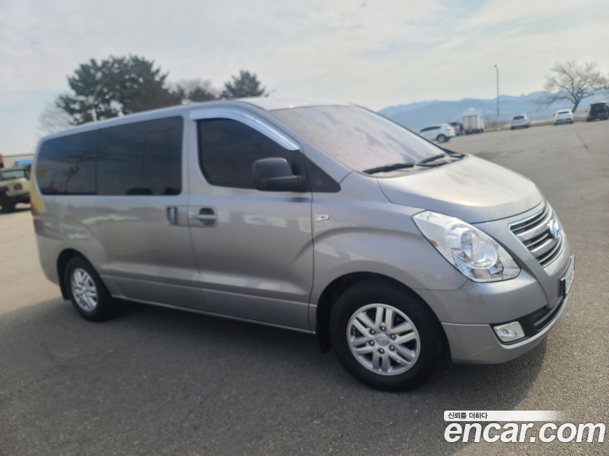 Hyundai Starex 2017