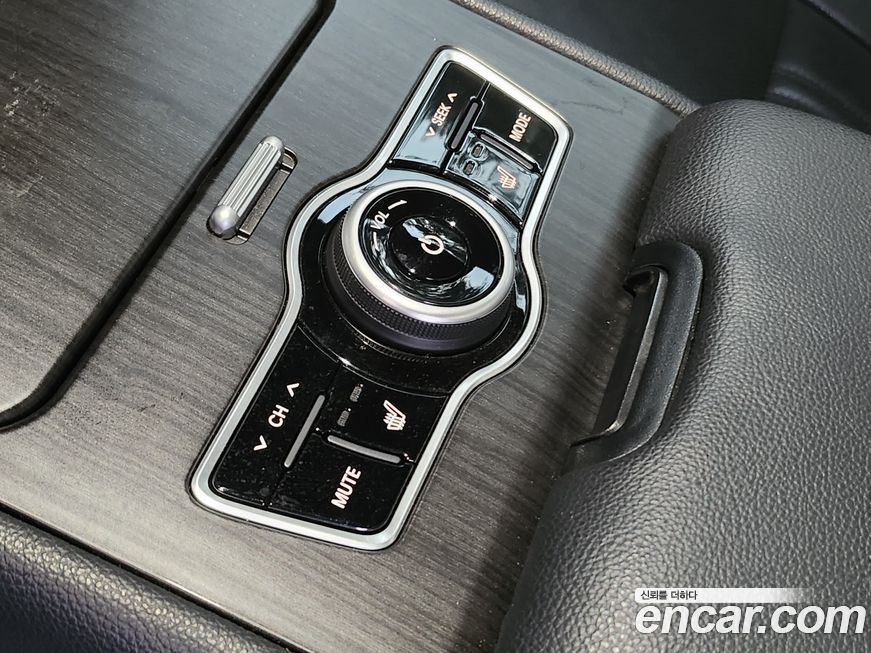 Kia K7 2012