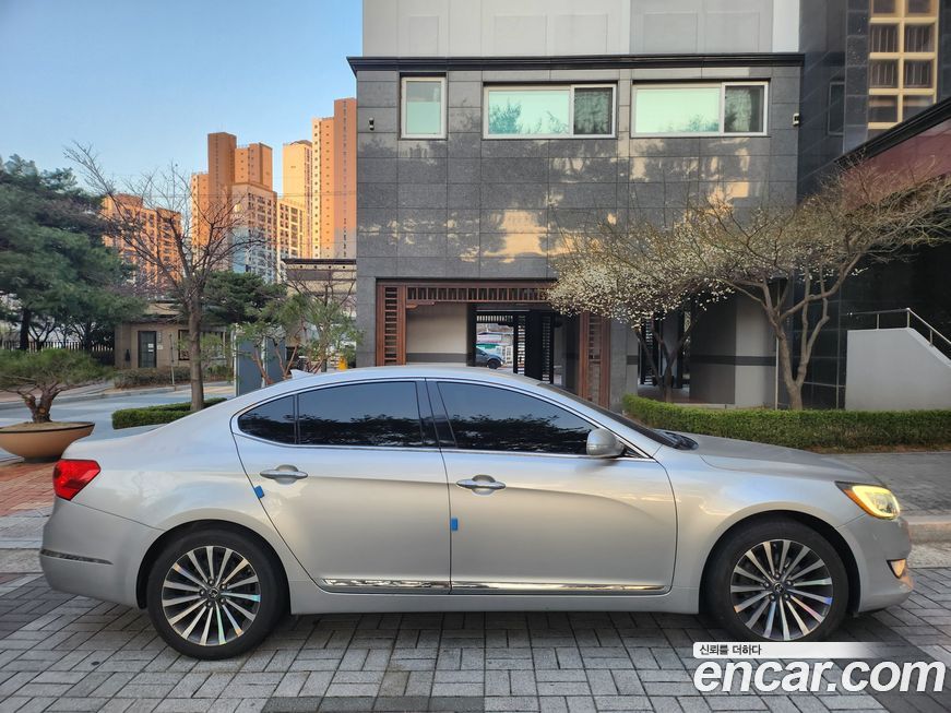 Kia K7 2012