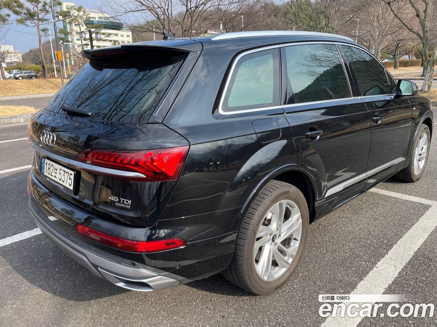 Audi Q7 2022