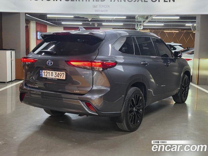 Toyota Highlander 2023