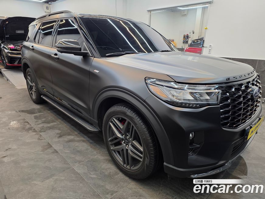 Ford Explorer 2025