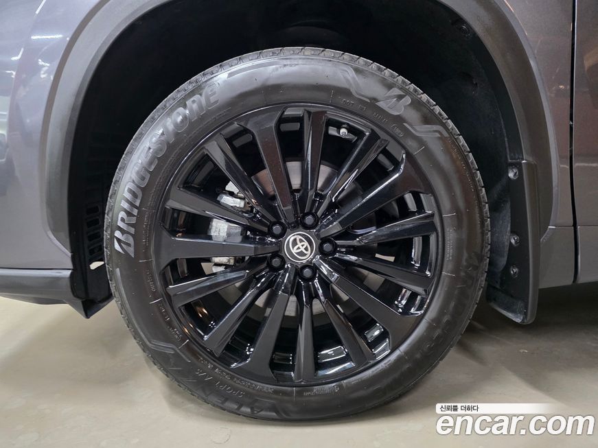 Toyota Highlander 2023