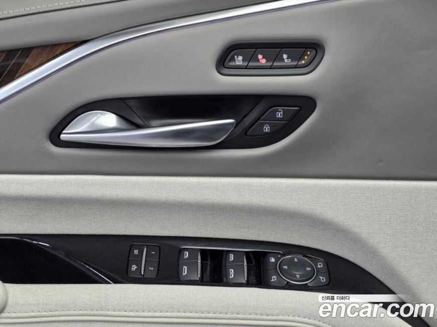 Cadillac Escalade 2023