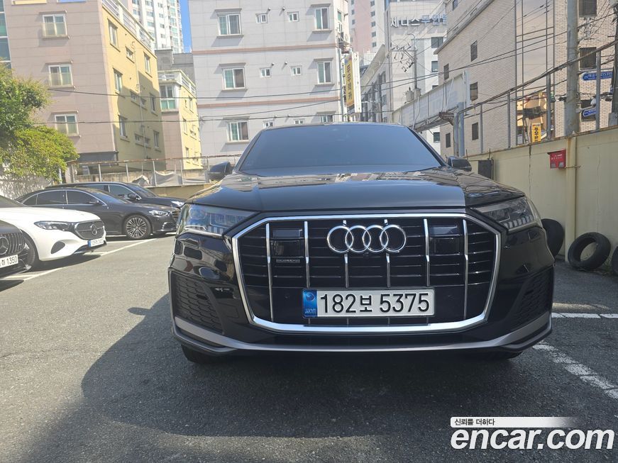 Audi Q7 2022