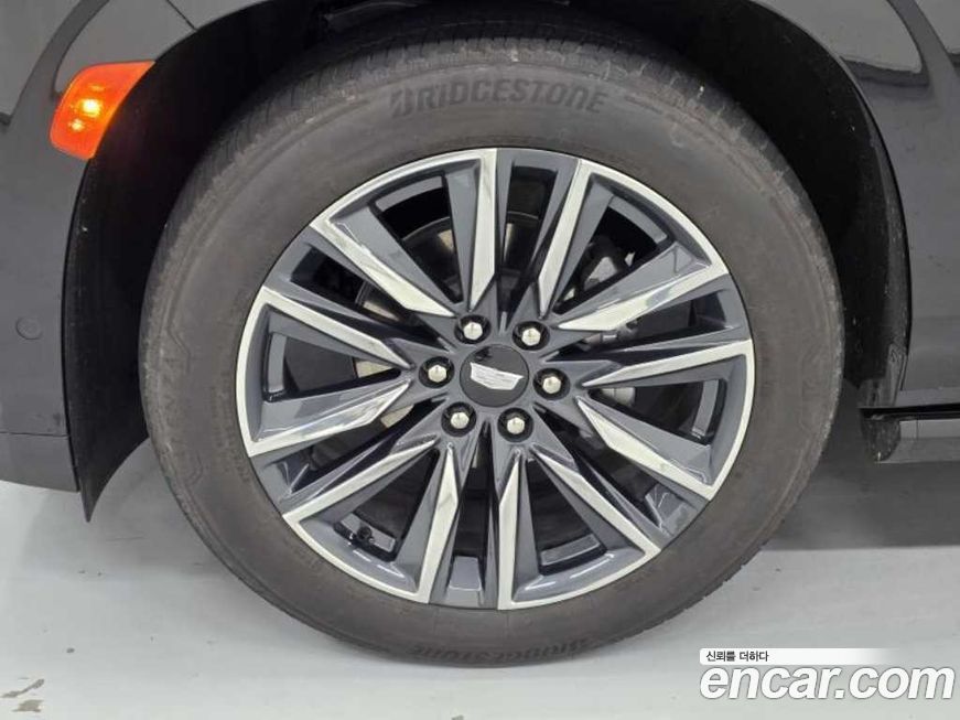 Cadillac Escalade 2023