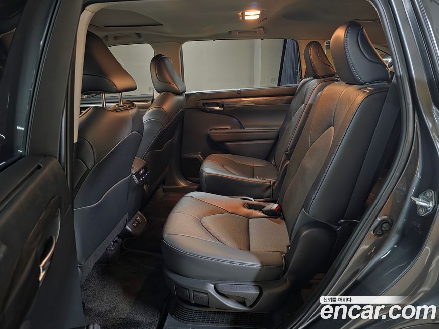 Toyota Highlander 2023