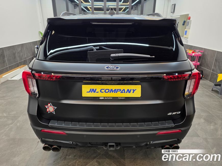 Ford Explorer 2025