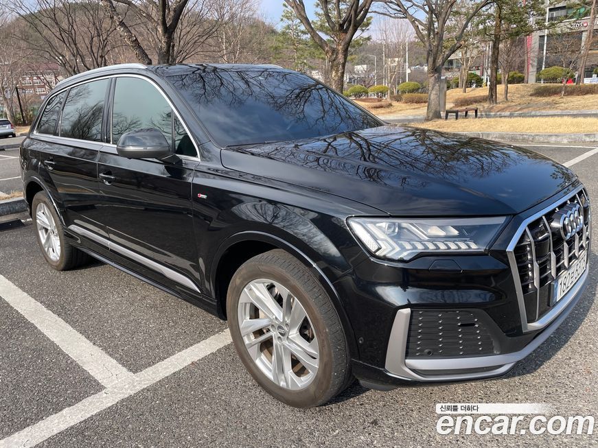 Audi Q7 2022
