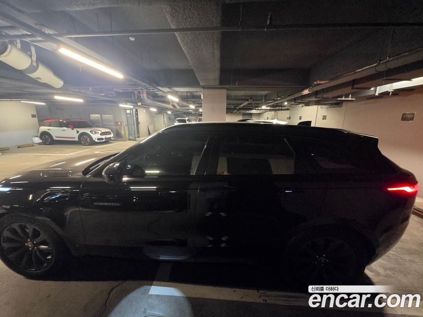 Land Rover Range Rover Velar 2020