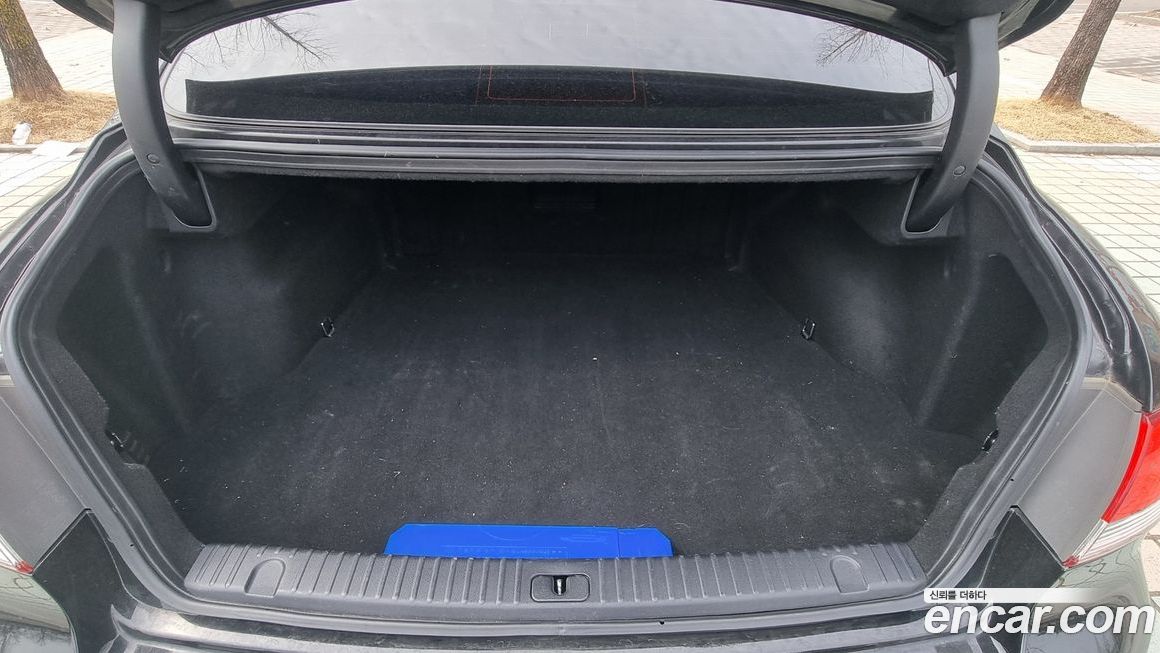 Hyundai Grandeur 2009