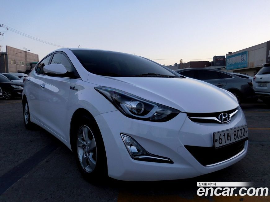 Hyundai AVANTE 2015