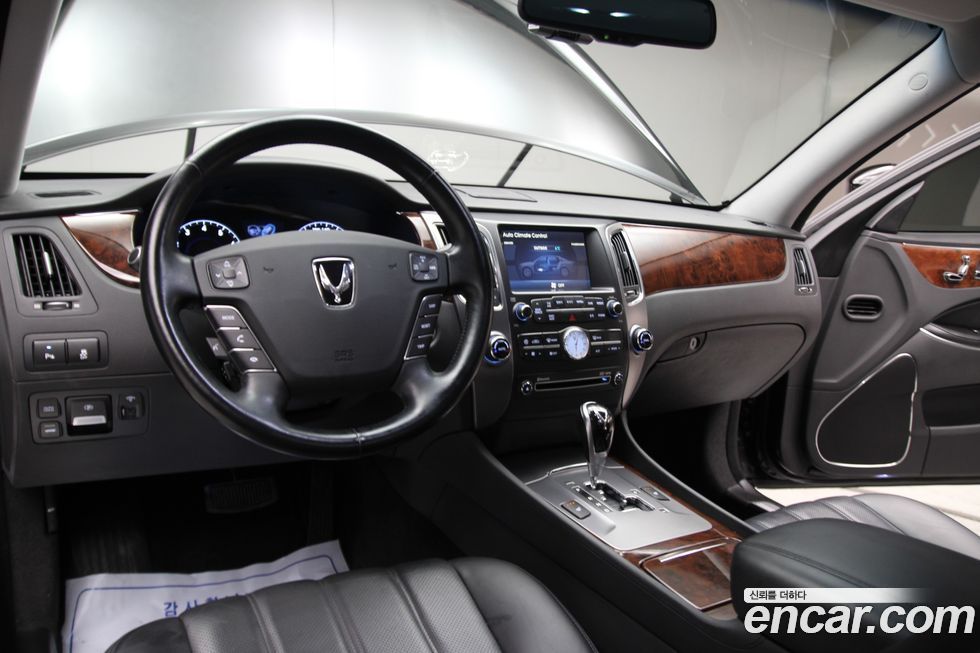 Hyundai Equus 2010