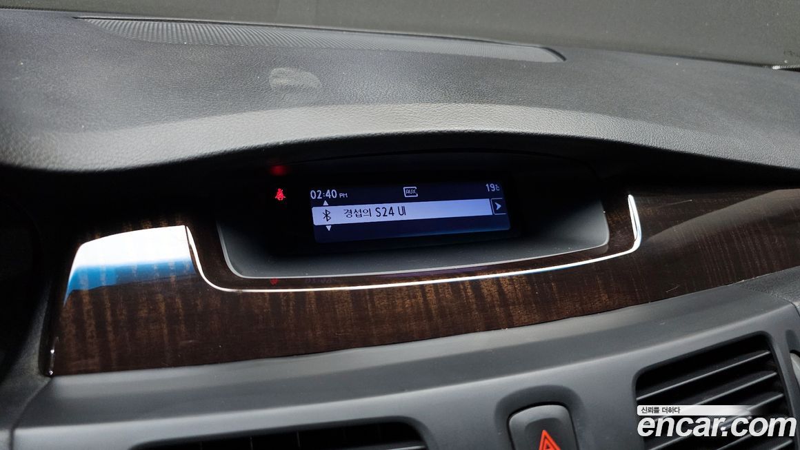 Renault-KoreaSamsung SM5  2012