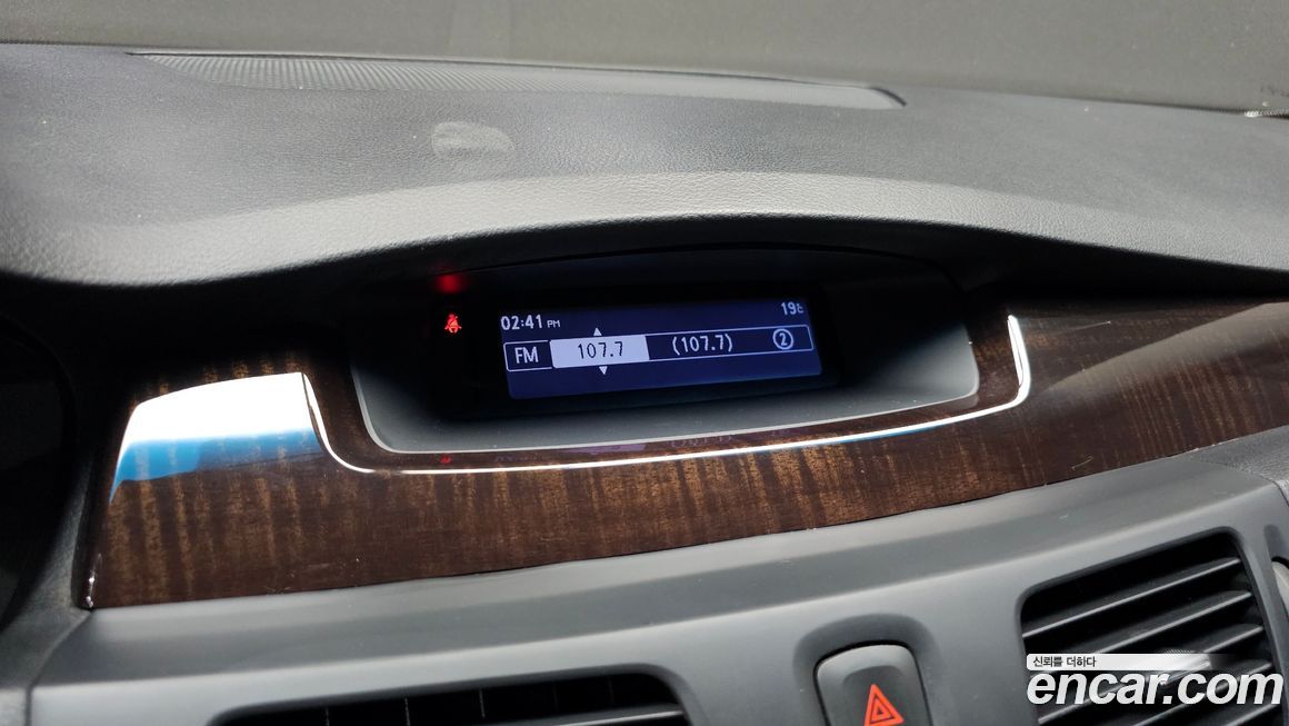 Renault-KoreaSamsung SM5  2012