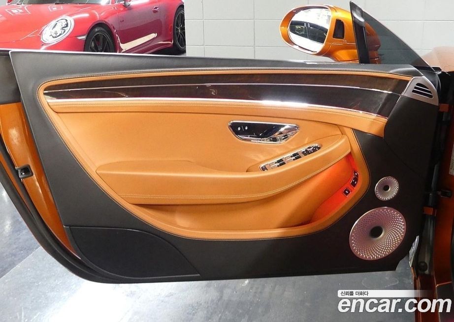 Bentley Continental 2018