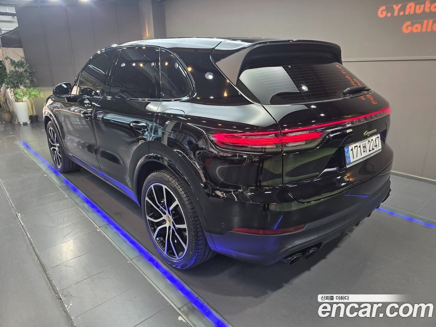 Porsche Cayenne 2023