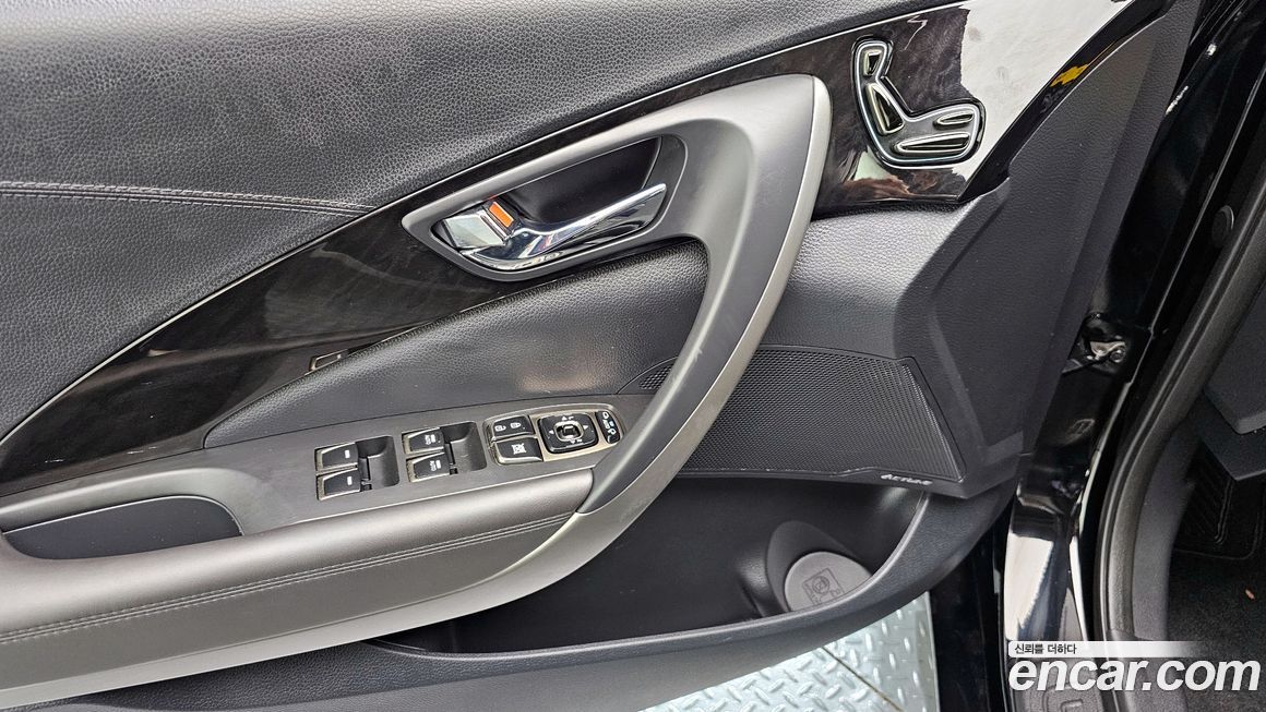 Hyundai Grandeur 2013