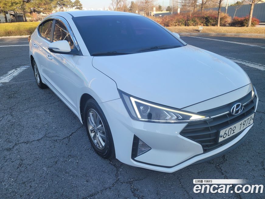 Hyundai AVANTE 2019