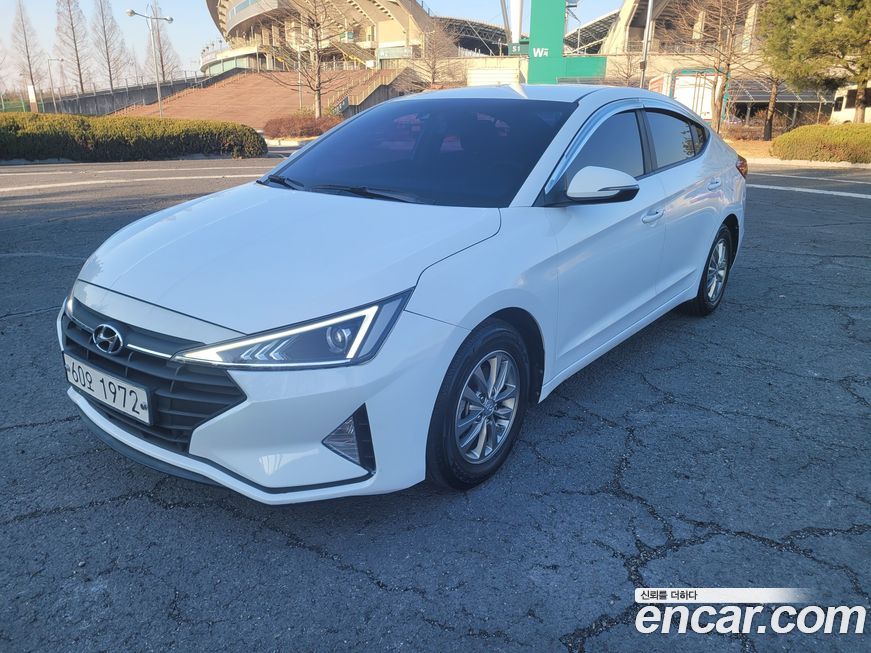 Hyundai AVANTE 2019