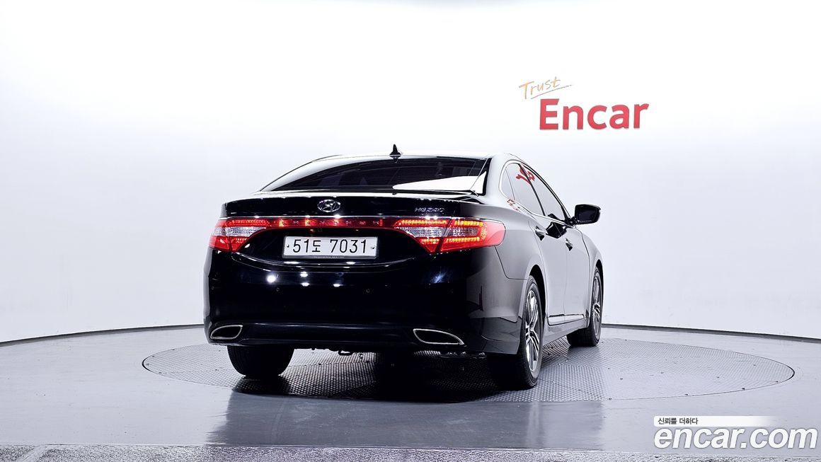 Hyundai Grandeur 2013